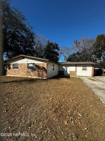 577 S CLERMONT Avenue S, Orange Park, FL 32073