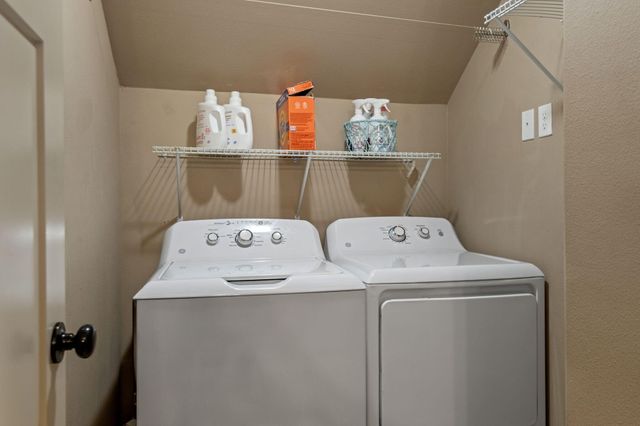 63113 De Haviland Court, Bend, OR 97701