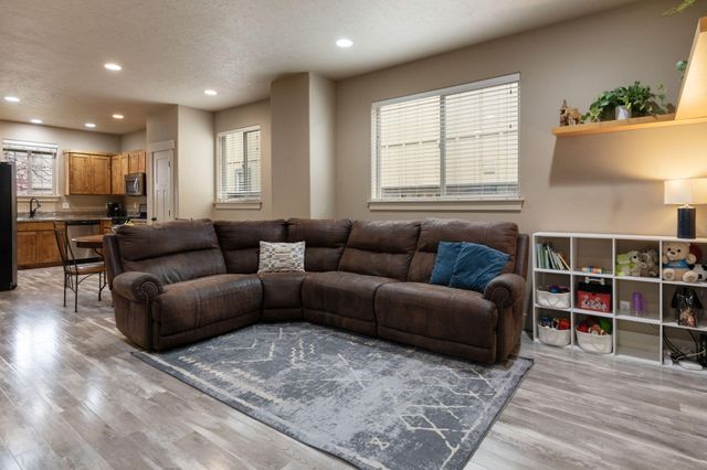 63113 De Haviland Court, Bend, OR 97701