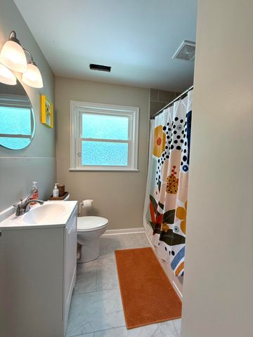 3826 Cravens Creek RD, Roanoke, VA 24018