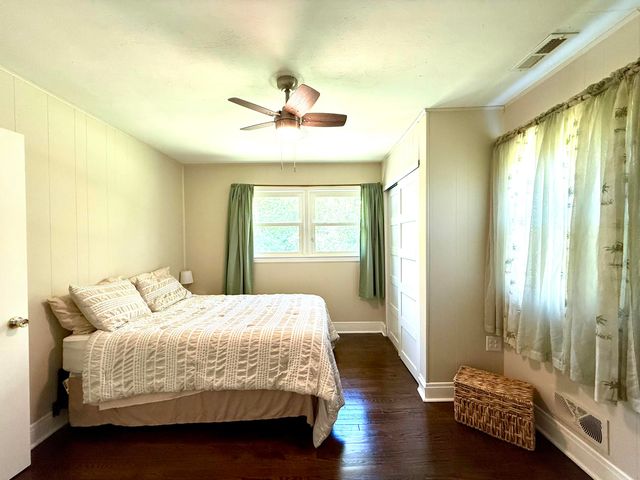 3826 Cravens Creek RD, Roanoke, VA 24018