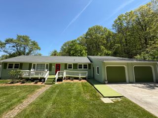 3826 Cravens Creek RD, Roanoke, VA 24018