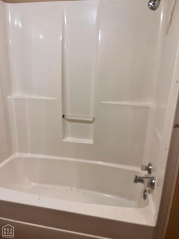 705 S 6th Avenue, Paragould, AR 72450