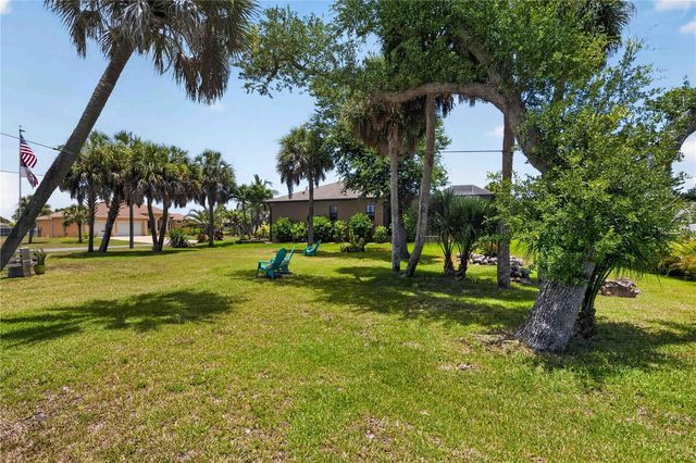 227 LONG MEADOW LANE, Rotonda West, FL 33947