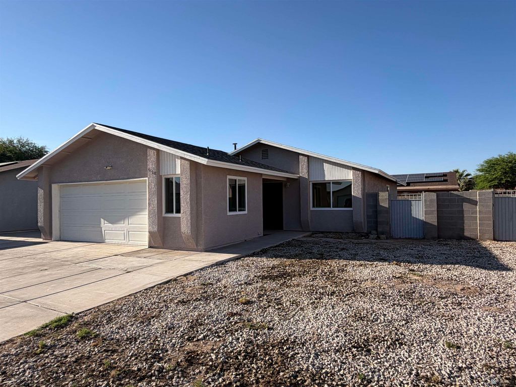 4618 W 17 Ln, Yuma, AZ 85364
