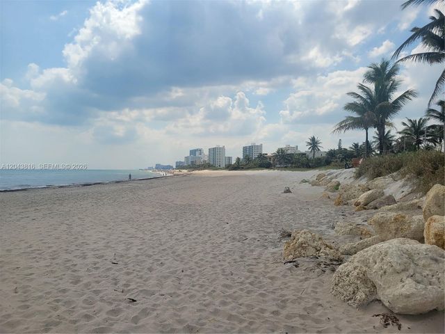 2639 N Riverside Dr 206, Pompano Beach, FL 33062