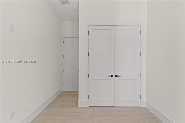 5940 SW 100th Ter, Pinecrest, FL 33156