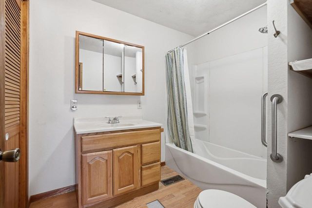 8111 N Lima Center Road, Whitewater, WI 53190