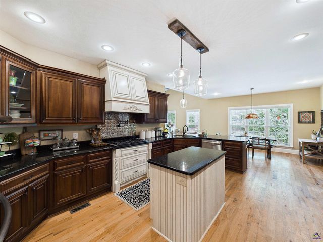 4041 Roundtop Circle, Perry, GA 31069