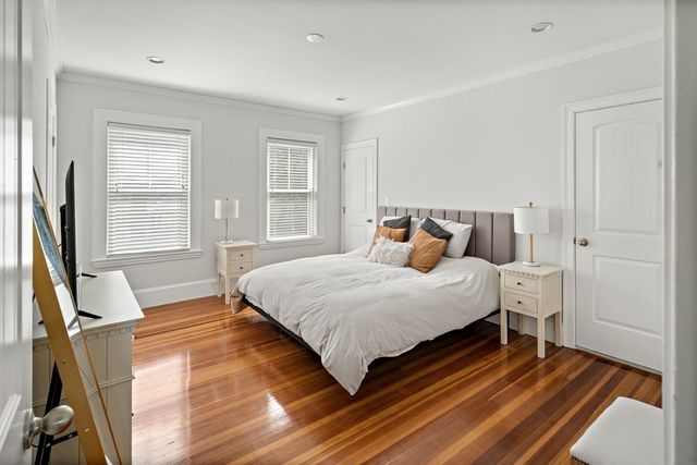 1281 Walnut St 2, Newton, MA 02461