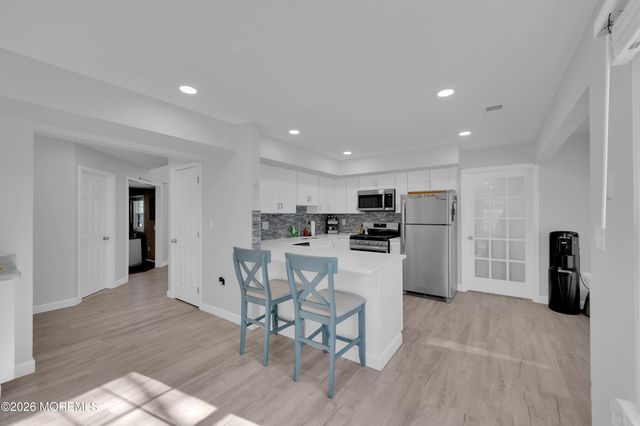 82 Moonlight Court, Toms River, NJ 08753