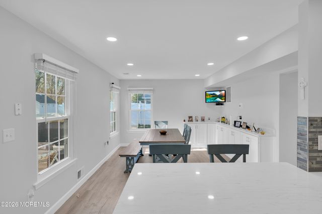 82 Moonlight Court, Toms River, NJ 08753