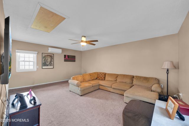 82 Moonlight Court, Toms River, NJ 08753