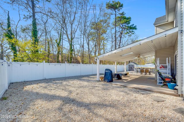 82 Moonlight Court, Toms River, NJ 08753