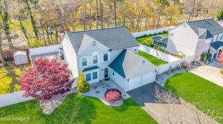 82 Moonlight Court, Toms River, NJ 08753