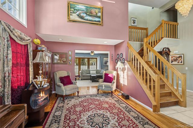 41 Locust Drive, Nesconset, NY 11767