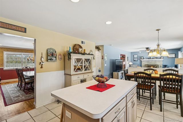 41 Locust Drive, Nesconset, NY 11767