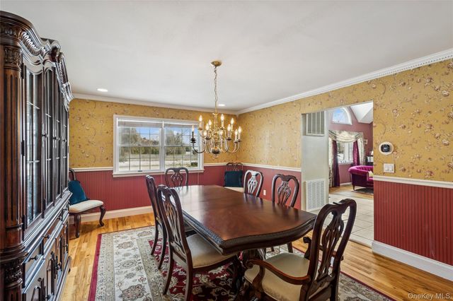 41 Locust Drive, Nesconset, NY 11767