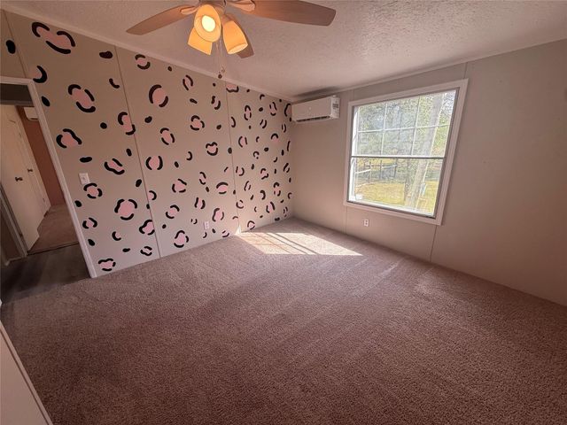 5202 Kincer Road, Damon, TX 77430