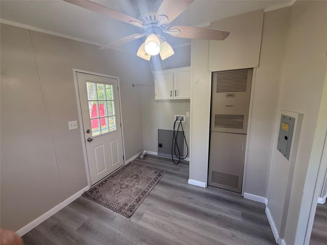 5202 Kincer Road, Damon, TX 77430