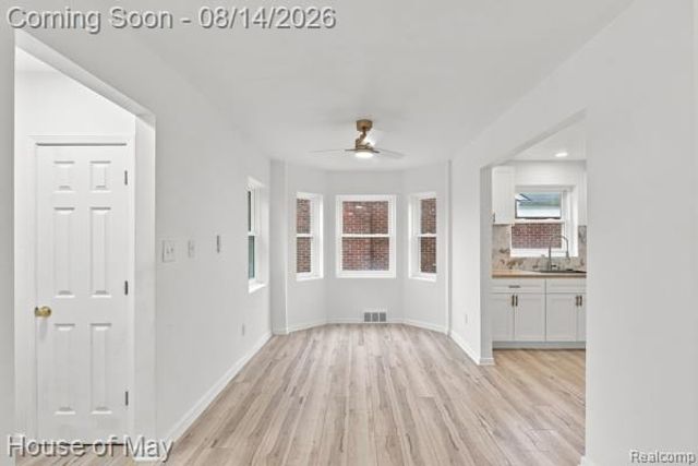11411 Flanders, Detroit, MI 48205