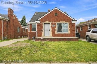 11411 Flanders, Detroit, MI 48205