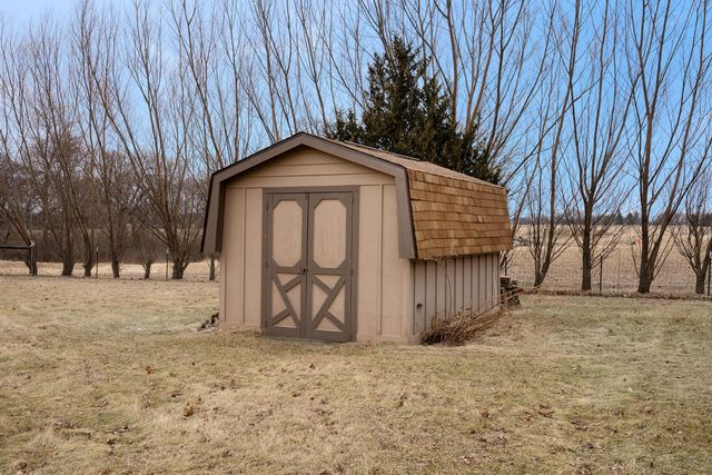 67 Crestview Drive, Geneseo, IL 61254