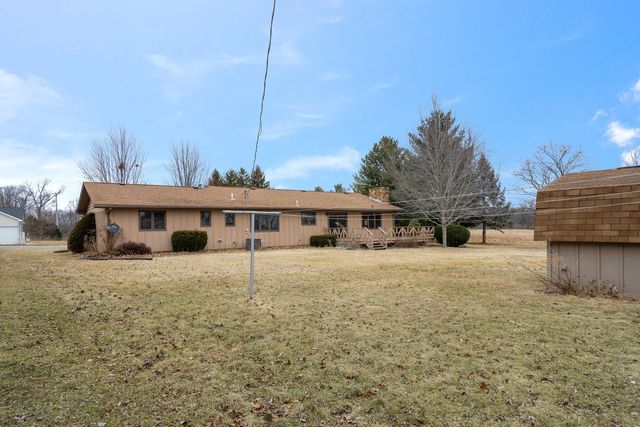 67 Crestview Drive, Geneseo, IL 61254