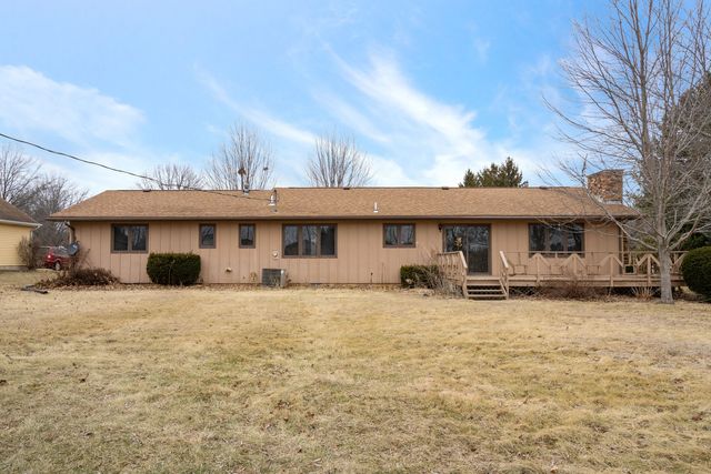 67 Crestview Drive, Geneseo, IL 61254