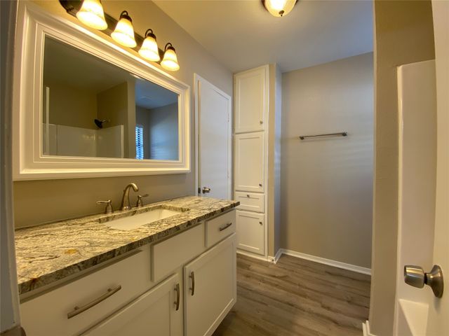 2311 Kingsford Court, Arlington, TX 76017