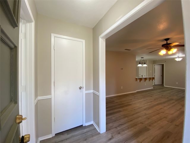 2311 Kingsford Court, Arlington, TX 76017