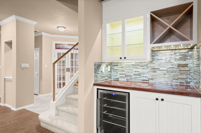 700 Settlement ST, Cedar Park, TX 78613