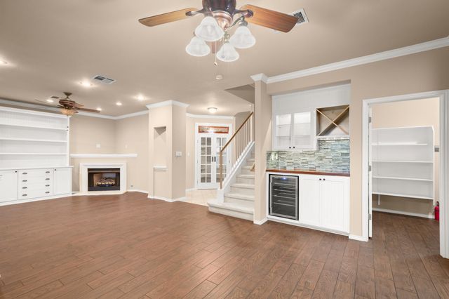 700 Settlement ST, Cedar Park, TX 78613
