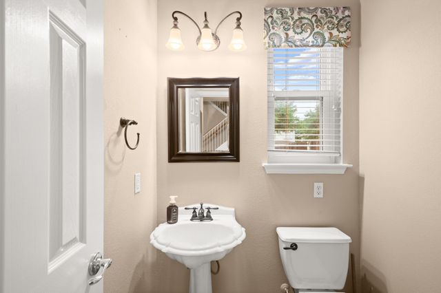 700 Settlement ST, Cedar Park, TX 78613