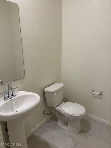1978 Chameleon Court, North Las Vegas, NV 89032