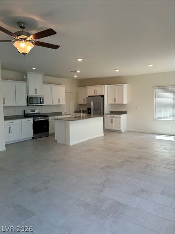 1978 Chameleon Court, North Las Vegas, NV 89032