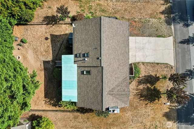 7529 Bridge Place NE, Bremerton, WA 98311