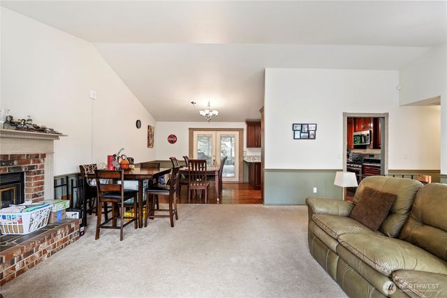 7529 Bridge Place NE, Bremerton, WA 98311