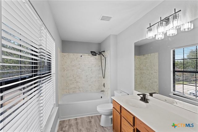 551 Thicket Lane, Kyle, TX 78640