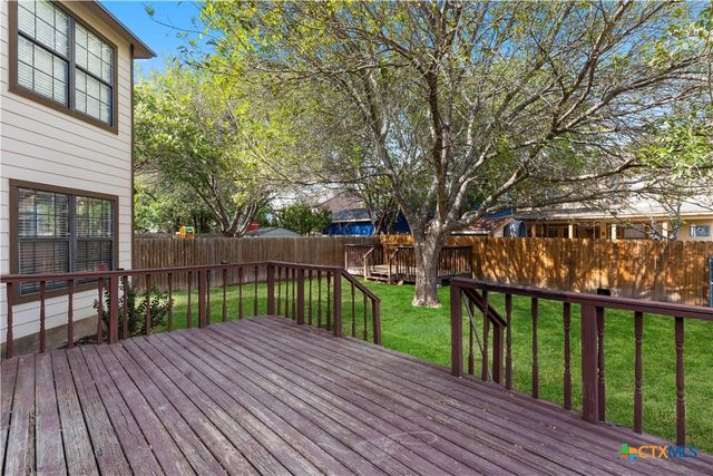 551 Thicket Lane, Kyle, TX 78640