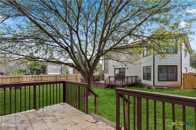 551 Thicket Lane, Kyle, TX 78640