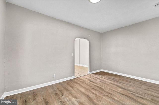 2791 YORKSHIP RD, Camden, NJ 08104