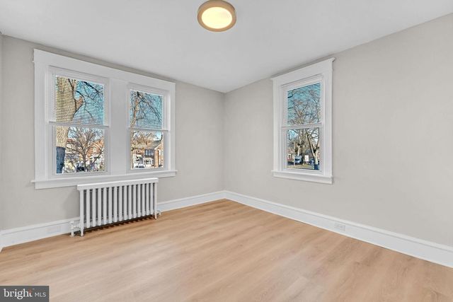 2791 YORKSHIP RD, Camden, NJ 08104