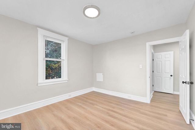 2791 YORKSHIP RD, Camden, NJ 08104