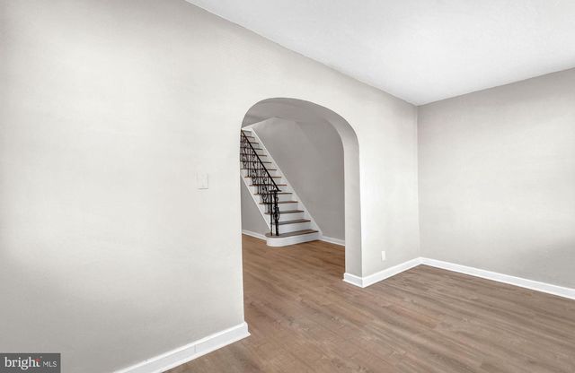 2791 YORKSHIP RD, Camden, NJ 08104