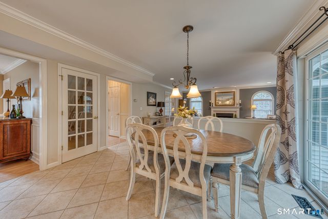 33 Saint Andrews, Glastonbury, CT 06033