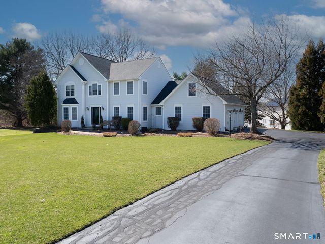 33 Saint Andrews, Glastonbury, CT 06033