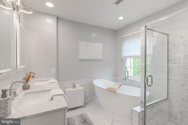 204 ANTHONY CT, North Wales, PA 19454