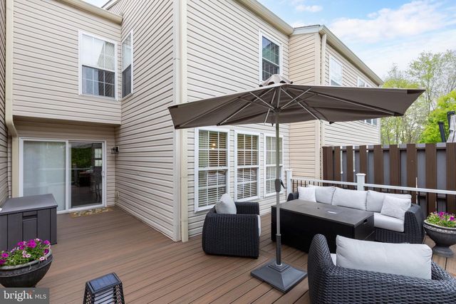 204 ANTHONY CT, North Wales, PA 19454