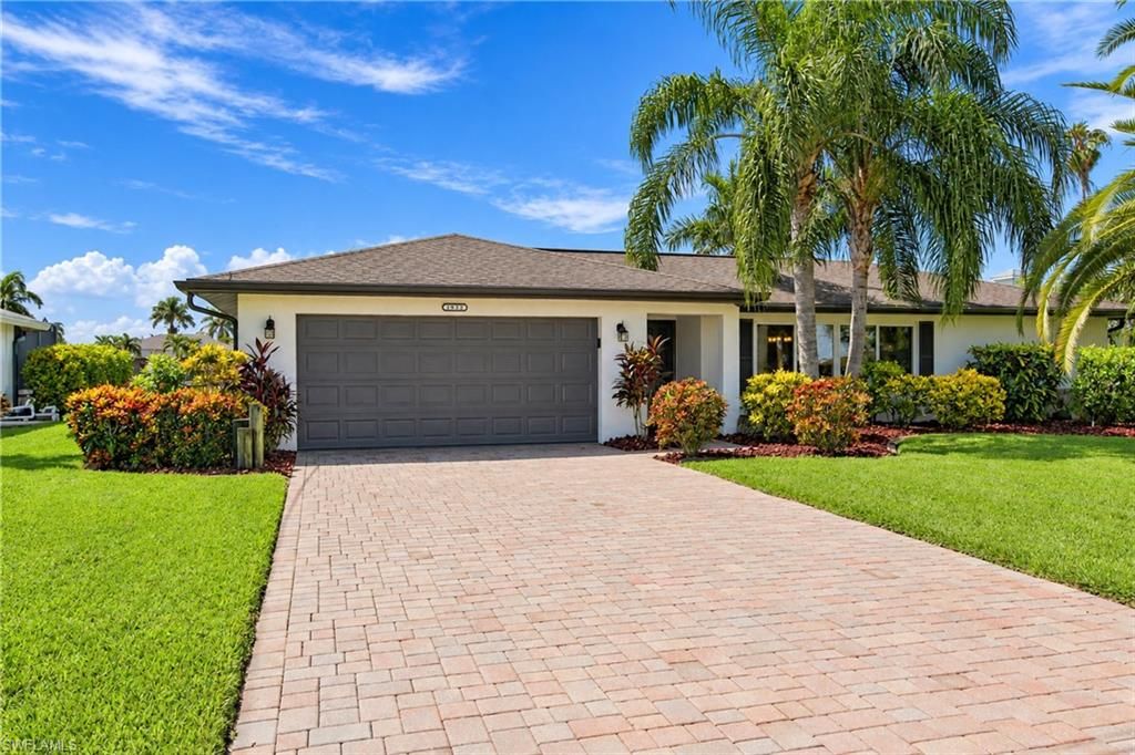1932 Palaco Grande PKWY, CAPE CORAL, FL 33904 — exterior